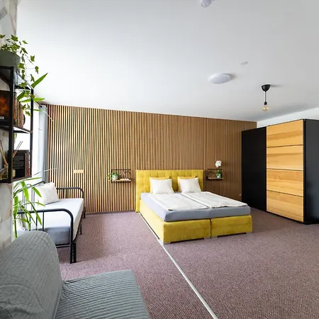 Vousata Dama - Bearded Lady Apartments Prague Exterior photo